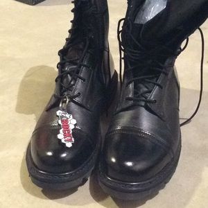 Rocky men’s size 11.5 Parachute boot
